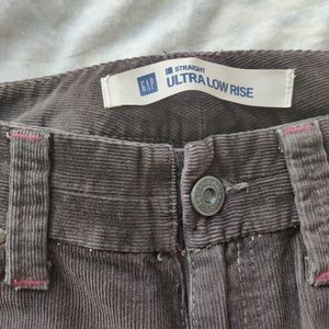 ***SOLD*** GAP - corduroy pants